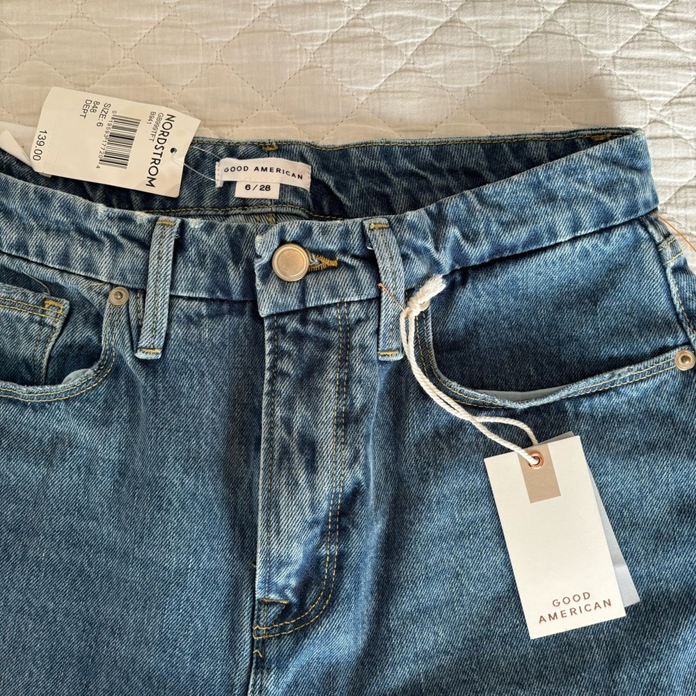 Good American Light Blue High Rise Jeans - Picture 2 of 4